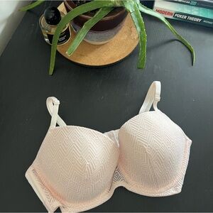 Tommy Hilfiger light pink 36C underwire bra.